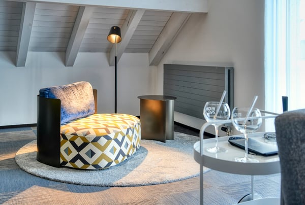 Abheben im möblierten Apartment