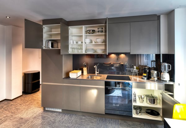 Abheben im möblierten Apartment