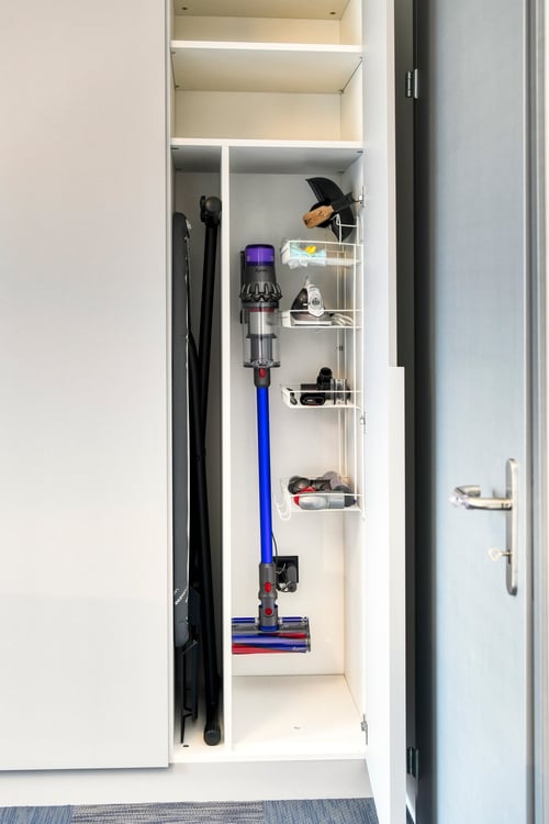 Abheben im möblierten Apartment