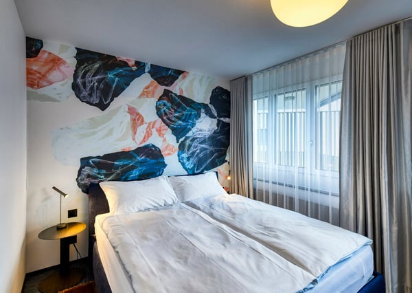 Abheben im möblierten Apartment
