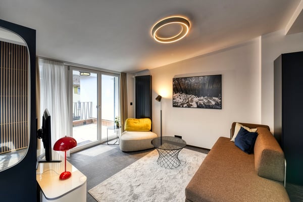 Neues möbliertes 1-Zimmer-Apartment an sehr zentraler Lage in Altdorf 6