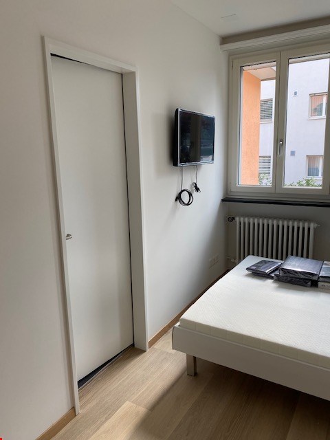 Modernes, möbliertes Studio in Hergiswil zu vermieten 3