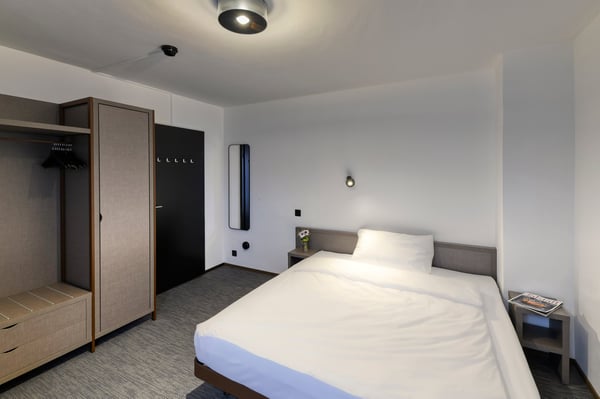 neu renoviertes, möbliertes Apartment 