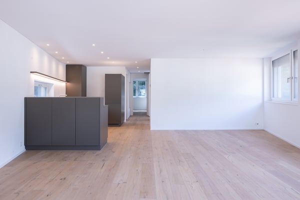 Exklusives Wohn- & Gewerbehaus in Brunnen 5