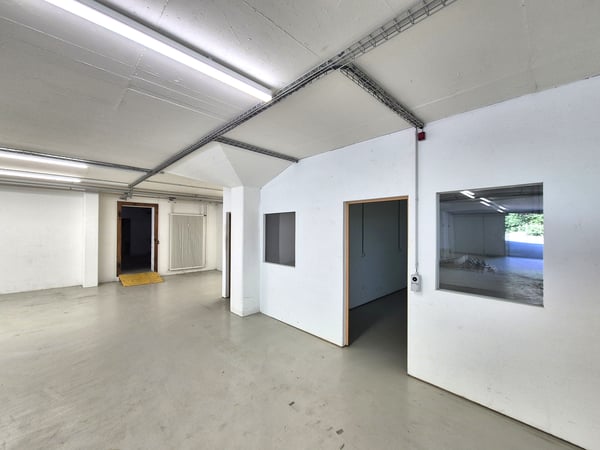 266 m² Gewerbefläche im UG an der Bahnhofstrasse in Mellingen 2