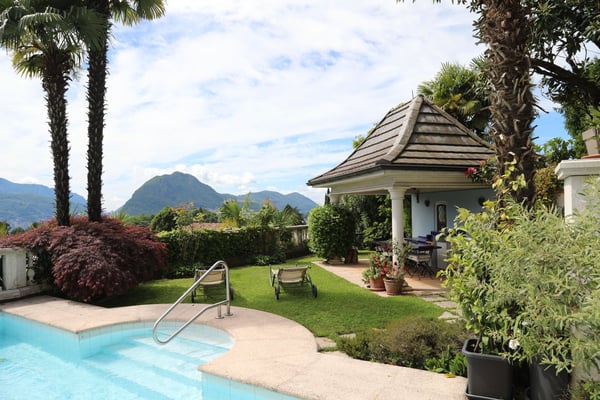 Villa panoramica con vista Lago di Lugano e piscina 5