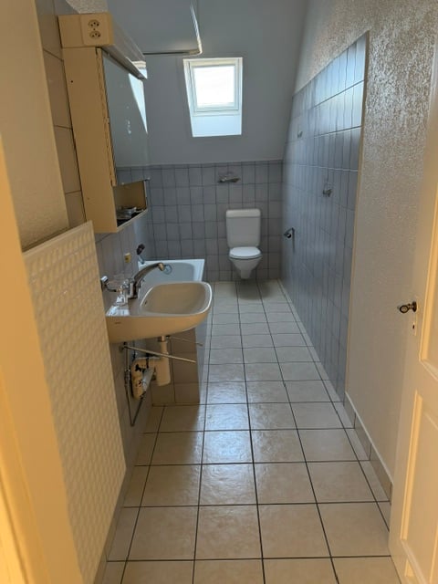 Bel Appartement 1 pièces rénové au 1ème étage – La Chaux-de-Fonds 8