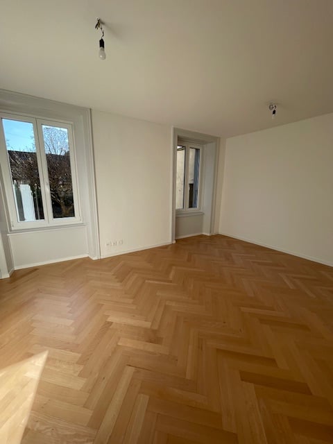 Bel appartement de 3 pièces rénové avec jardin commun - Centre de Bienne 5