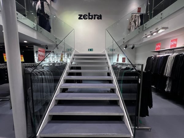 Grosszügiges Ladenlokal an zentraler Lage 5