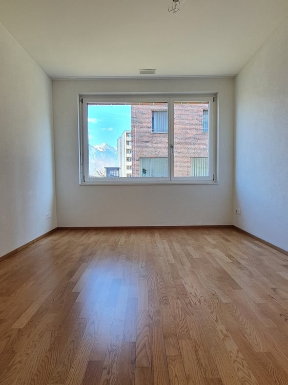 Grosszügige und moderne 3.5 Zimmer-Wohnung 7