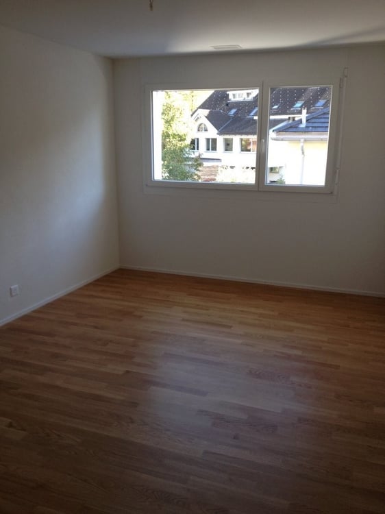 An Kinderfreundlicher und sonniger Lage 4