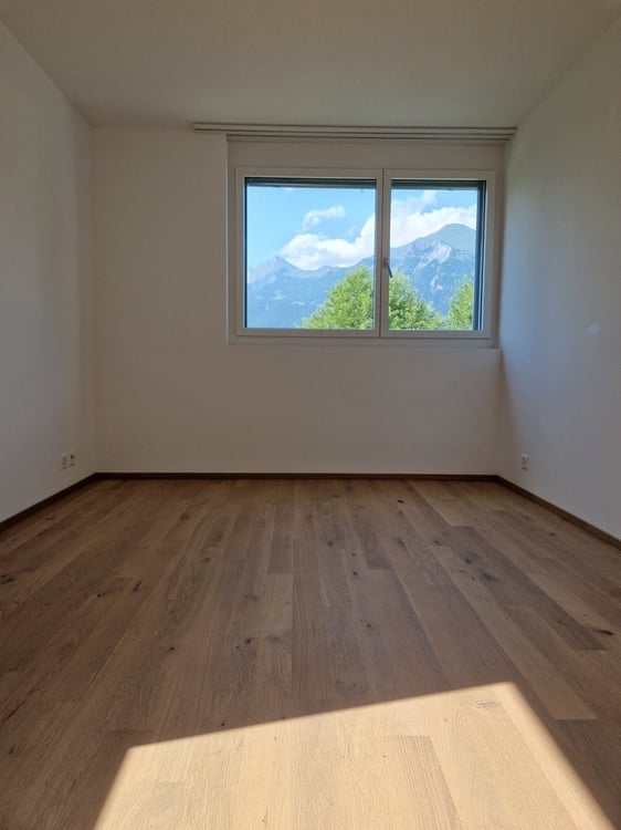 Moderne 3.5 Zimmer-Wohnung in Igis 8