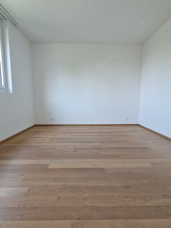 Moderne 3.5 Zimmer-Wohnung in Igis 7