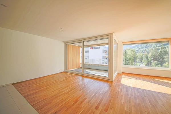 Zeitlose 4.5 Zimmer-Wohnung in Ilanz zu vermieten! 3