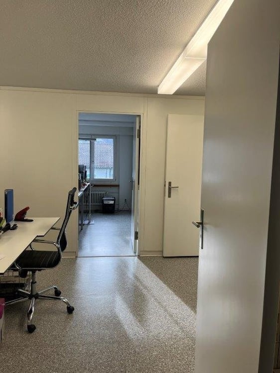 Ihr Gewerbeobjekt über 95m2 im Zentrum von Horw! 5