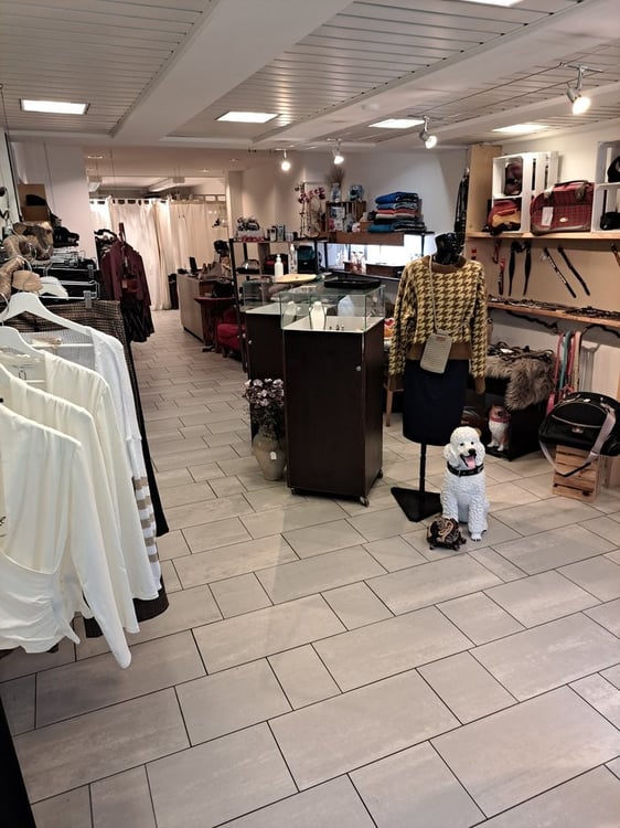 Klein, aber fein - Ladenlokal in der Zuger Altstadt 2