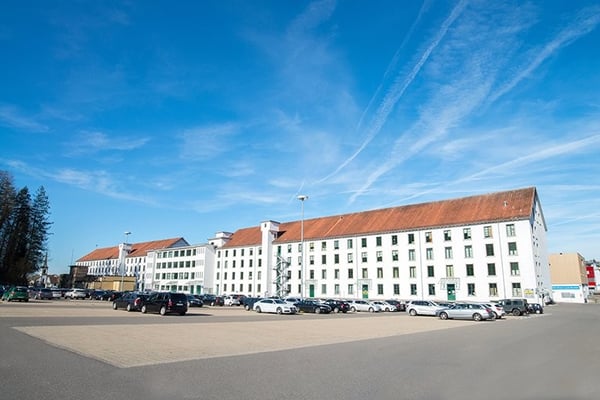 Parkplatz im Freien 2