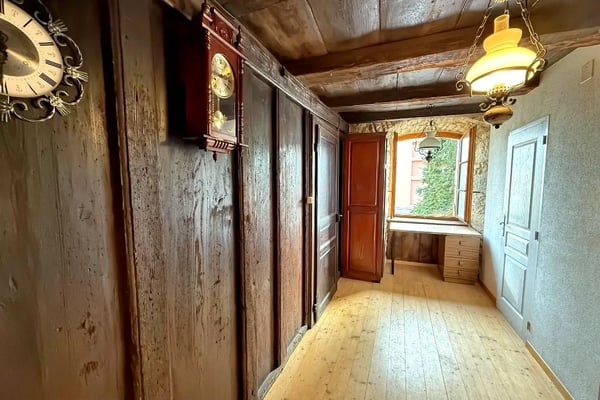 Appartement avec du cachet en vieille-Ville de Porrentruy avec terrasse commune 5