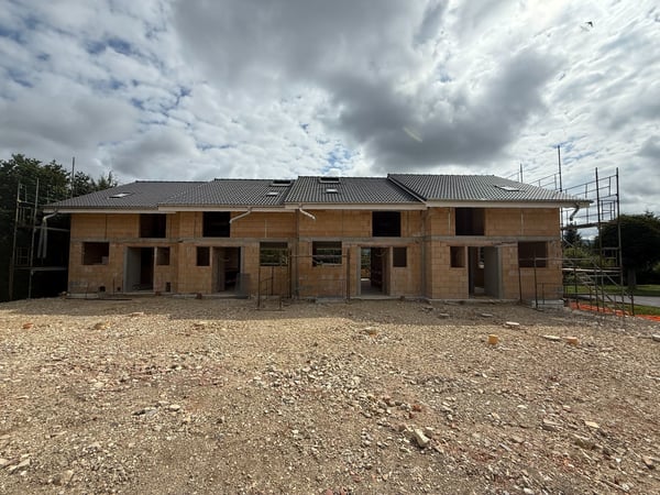 A finir Projet de 4 villas mitoyennes à vendre - Joli investissement 5