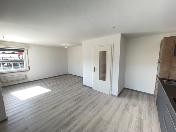 Appartement de 15m2 devant la gare avec balcon 5