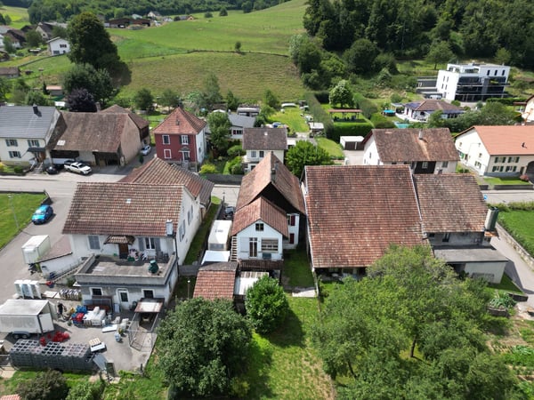 Petit immeuble avec jardin - Produit d'investissement à saisir à Courtemaîche 4