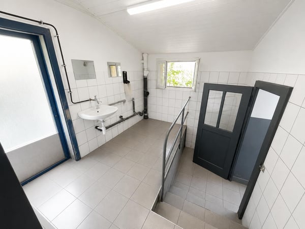 Locaux commerciaux, artisanaux ou de stockage à louer à Saint-Ursanne 6