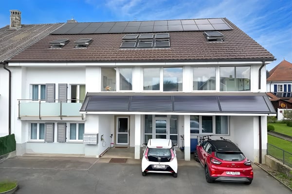Lumineux Loft en attique de 4.5 pièces à Alle 13