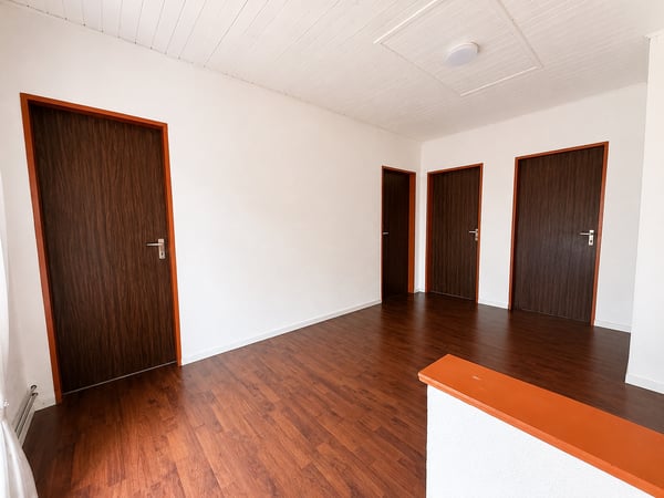 Maison bifamiliale charmante à Grandfontaine – 4.5 pièces avec garage et balcon 8
