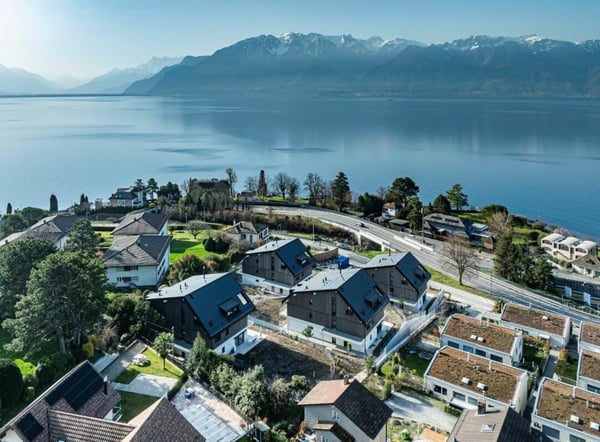 Attique neuf contemporain avec une magnifique vue lac & montagnes - Belle hauteur sous plafond 3