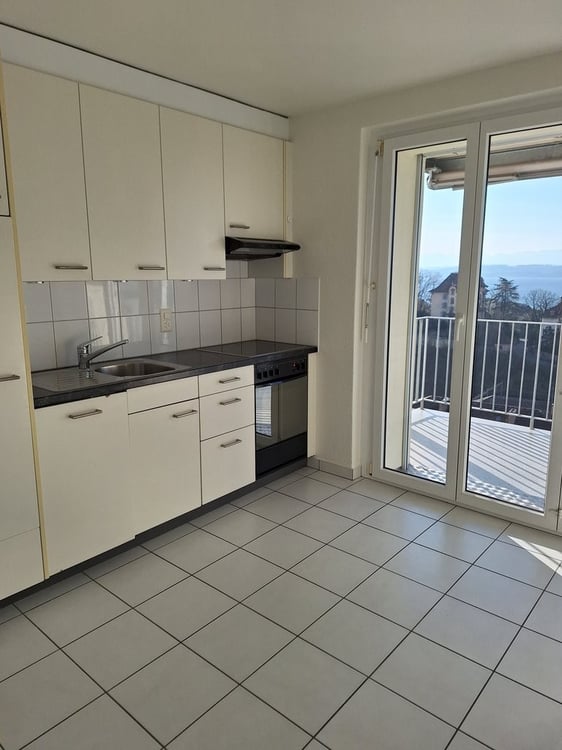 Joli logement dans quartier verdoyant avec jolie vue 3