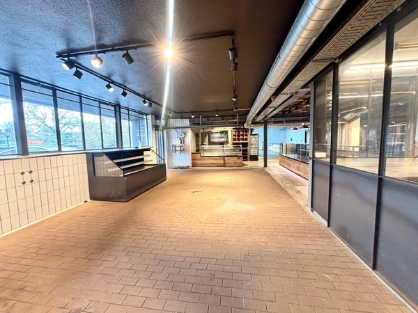 Vielseitig nutzbare-Popup- Gewerbefläche gegenüber Coop/Gemeinde im Zentrum 1