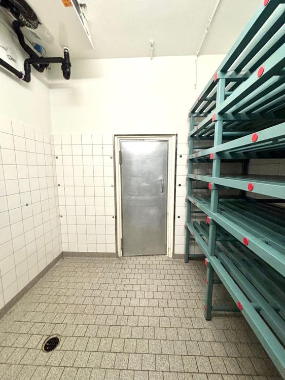 Vielseitig nutzbare-Popup- Gewerbefläche gegenüber Coop/Gemeinde im Zentrum 5