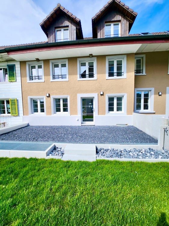 Charmantes 1.5-Zimmer-Reihenhaus im Dorfkern von Thundorf 1