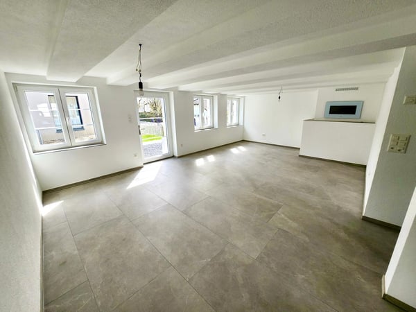 Charmantes 1.5-Zimmer-Reihenhaus im Dorfkern von Thundorf 3