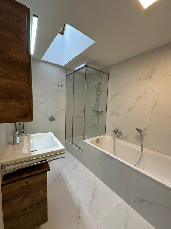 Renoviertes Mehrfamilienhaus mit zwei Wohnungen in Schaffhausen 5