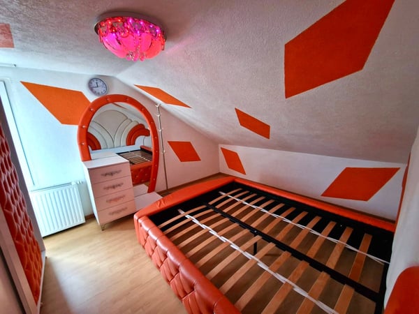 240CHF/Tag Vermietung von einzelnen Zimmern für exklusives Etablissement 3