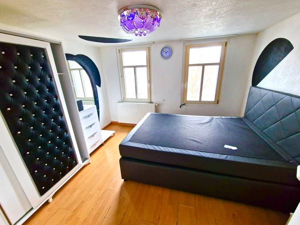 240CHF/Tag Vermietung von einzelnen Zimmern für exklusives Etablissement 2