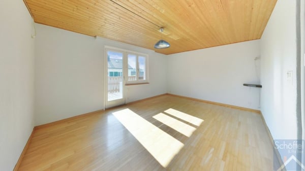 Charmantes 4-Zimmer-Reihenhaus mit Terrasse und Entwicklungspotenzial 6