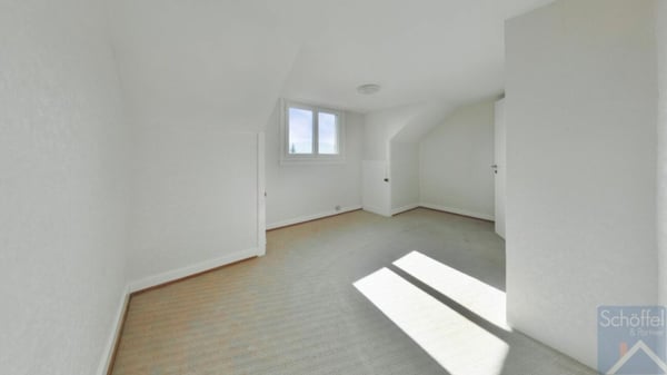 Charmantes 4-Zimmer-Reihenhaus mit Terrasse und Entwicklungspotenzial 10