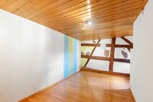 7 ½-Zimmer-Einfamilienhaus mit aussergewöhnlichem Raumangebot 14