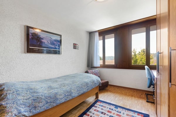 Gepflegtes 5½-Zimmer-Reiheneinfamilienhaus in ruhiger Wohnlage 10
