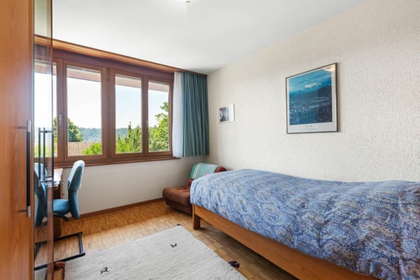 Gepflegtes 5½-Zimmer-Reiheneinfamilienhaus in ruhiger Wohnlage 11