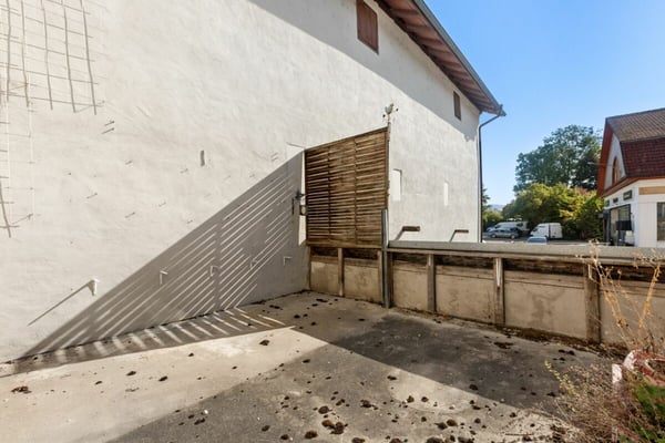 Sanierungsbedürftiges 6-Zimmer-Stadtreihenhaus mit Ausbaupotenzial 7