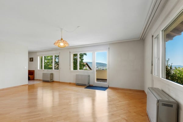 Grosszügiges 6½-Zimmer-Einfamilienhaus mit Doppelgarage 13