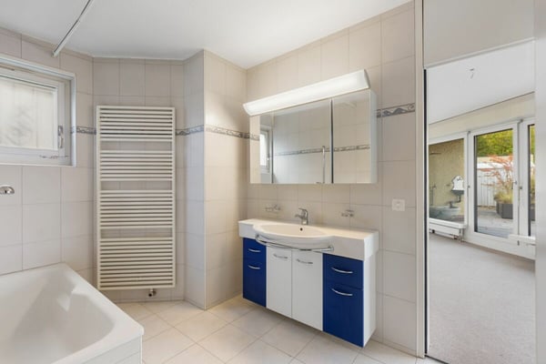 Grosszügige 3½-Zimmer-Terrassenwohnung mit Weitsicht 16