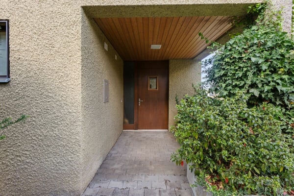 Grosszügige 3½-Zimmer-Terrassenwohnung mit Weitsicht 3