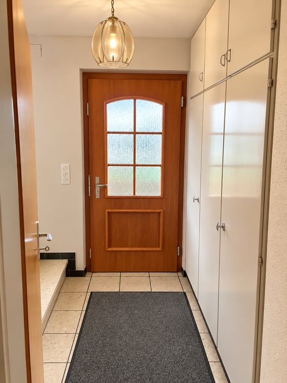 Ab 01.12.2026 Familienfreundliches 5-Zimmer-Haus mit Garten und überdachtem Sitzplatz in Erschwil 6