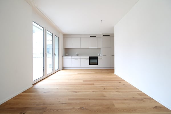 Moderne 1.5-Zimmer-Neubau-Wohnung mit Balkon in Rorschach 1