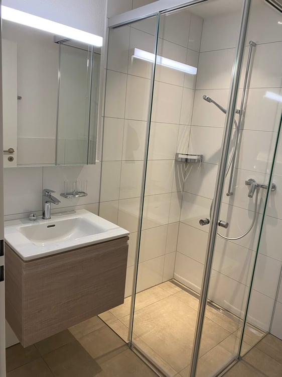 Charmante und helle 4.5 Zimmer-Maisonette-Wohnung 9