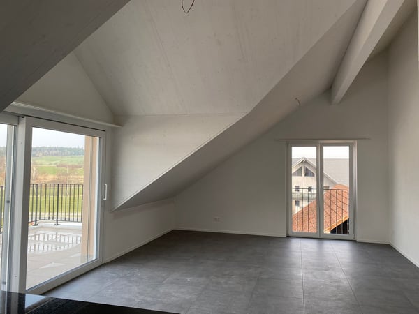 Charmante und helle 4.5 Zimmer-Maisonette-Wohnung 4